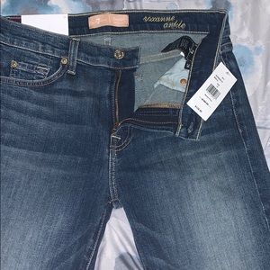 Brand new 7 for all man kind jeans !